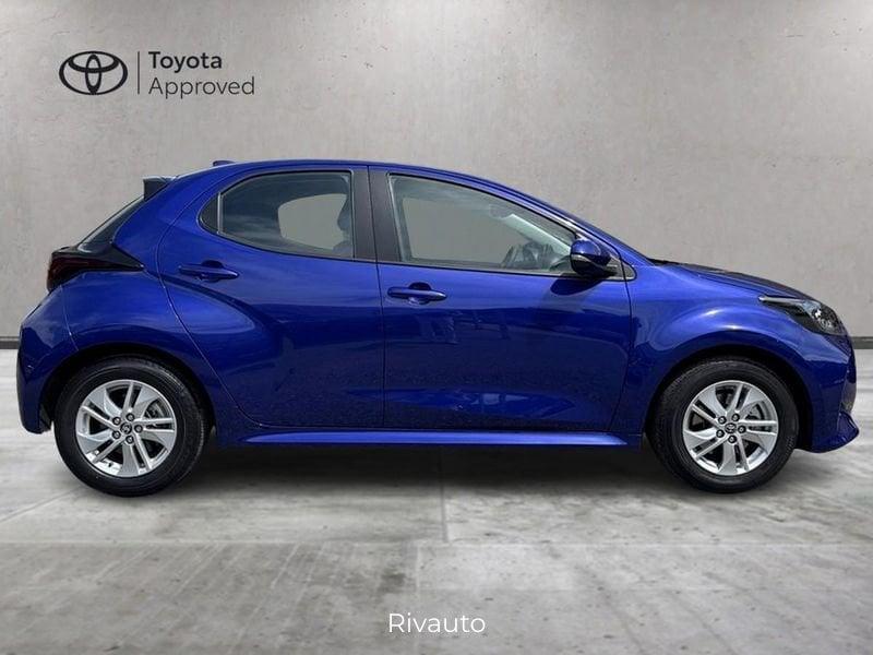 Toyota Yaris Hybrid Active MY24