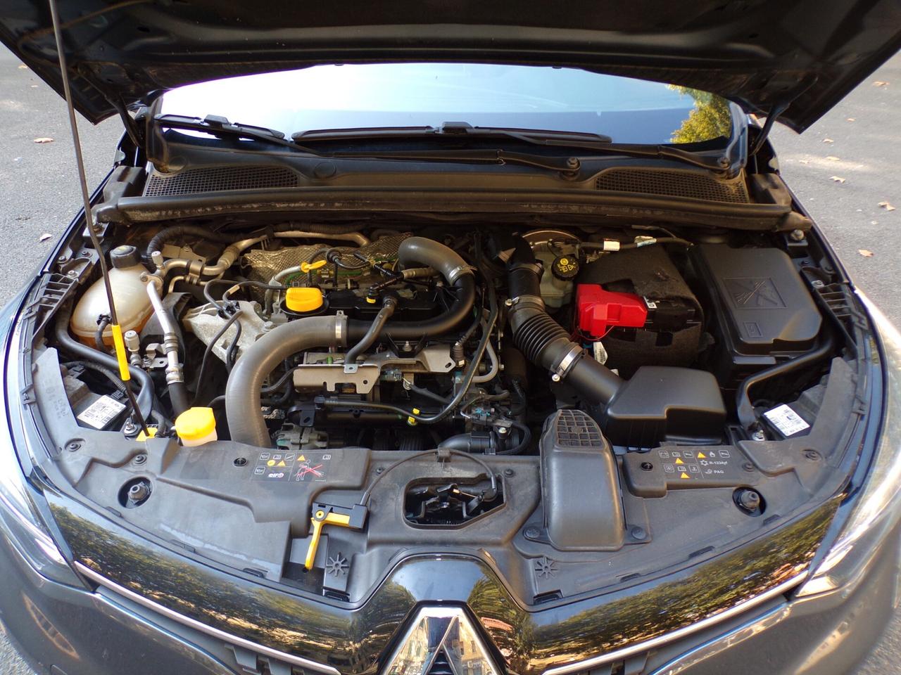 RENAULT CLIO INTENS 1 PROPRIETARIO | 85.500 KM | NOV.2019 BOOK SERVICE RENAULT | NEOPATENTATI