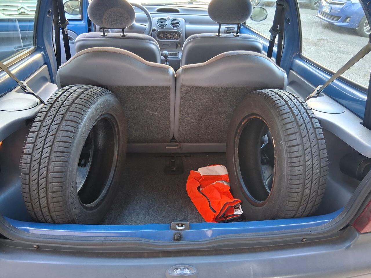 Renault Twingo 1.2i Cat E