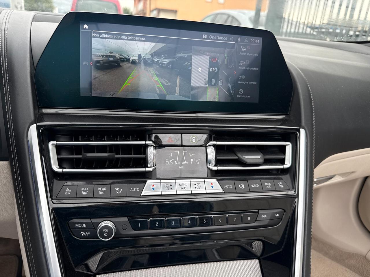 BMW 840 d Cabrio xdrive Individual Composition MSport
