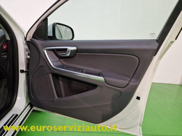 VOLVO V60 D3 Geartronic Momentum