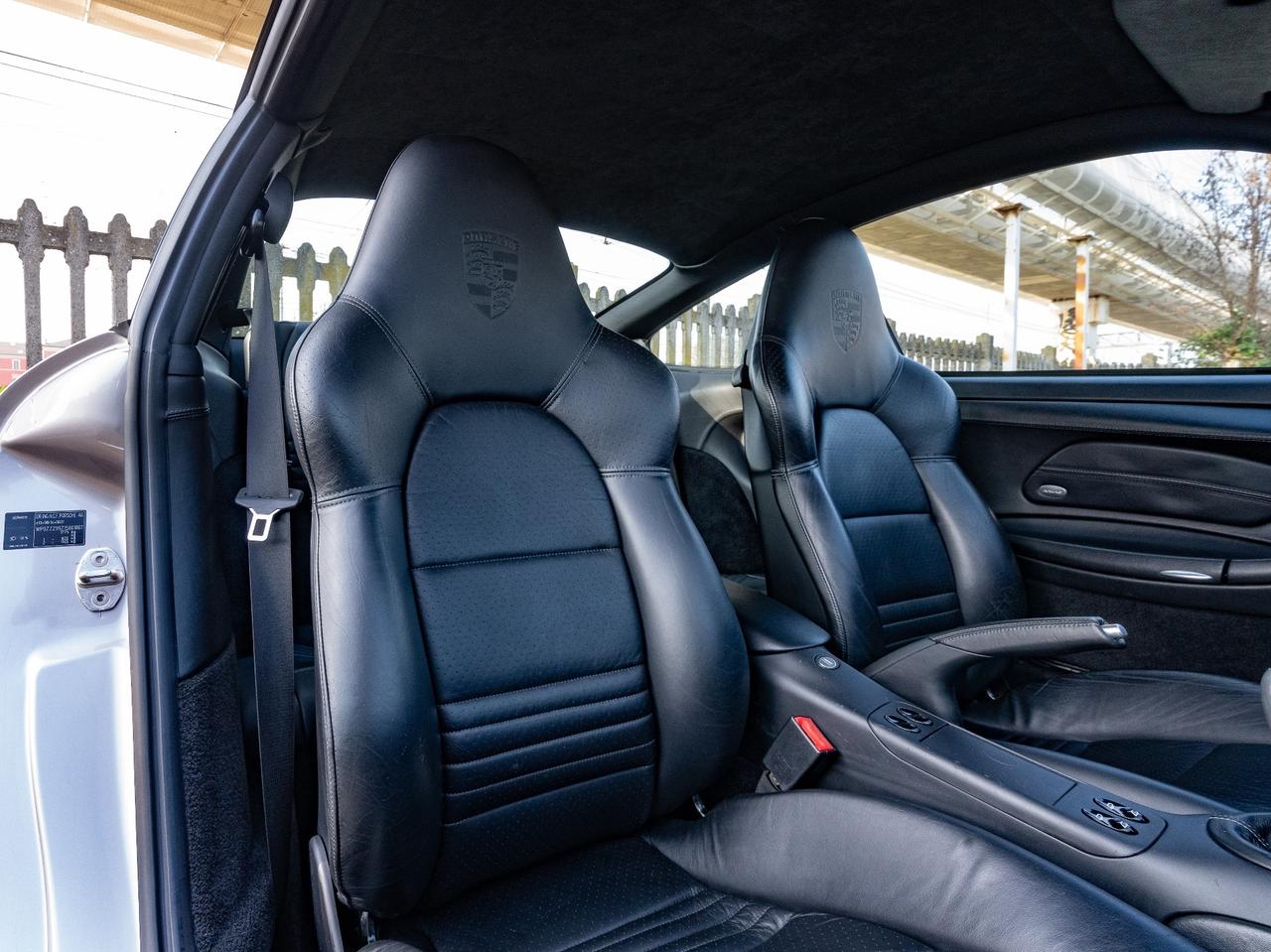 Porsche 911 996 Carrera 4 cat Coupé