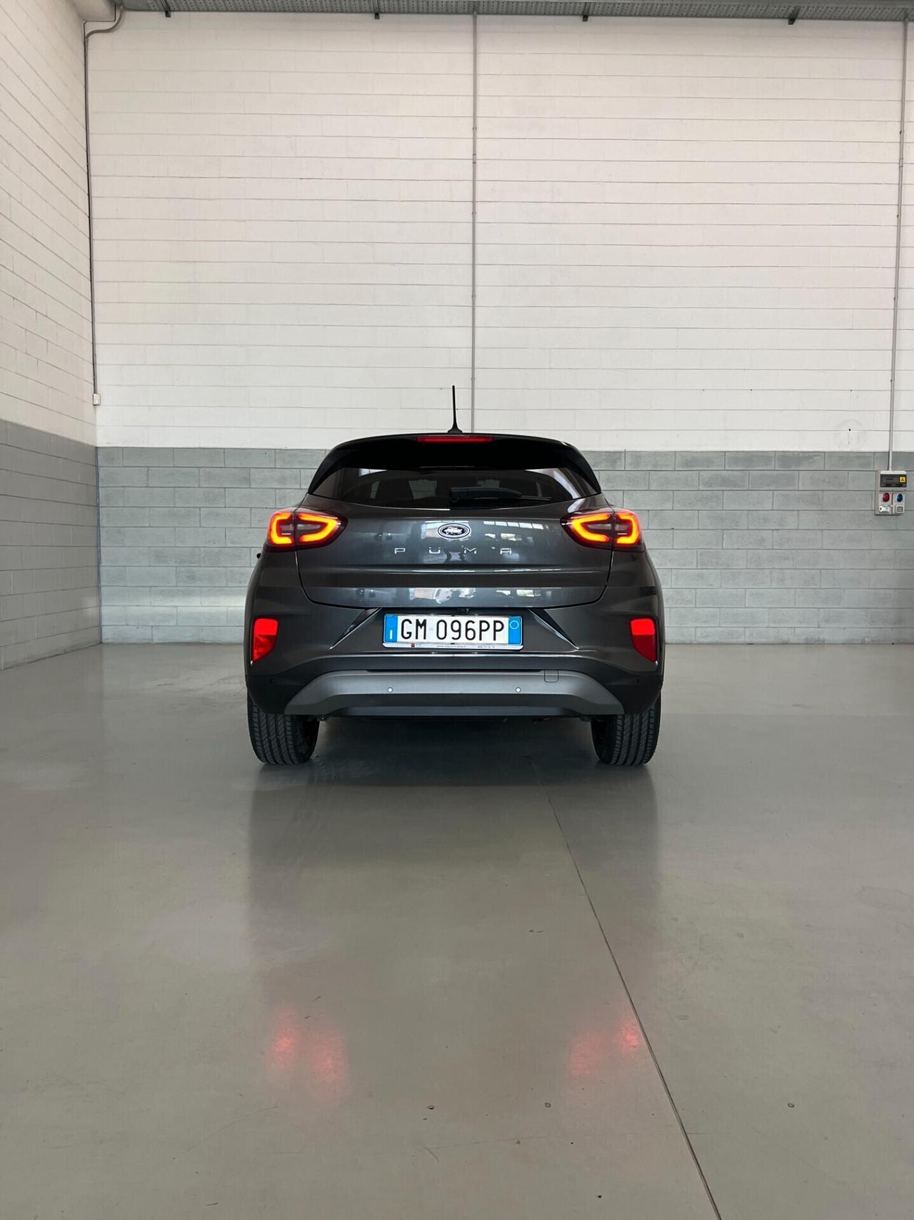 FORD PUMA EcoBoost Hybrid Titanium Design Sport