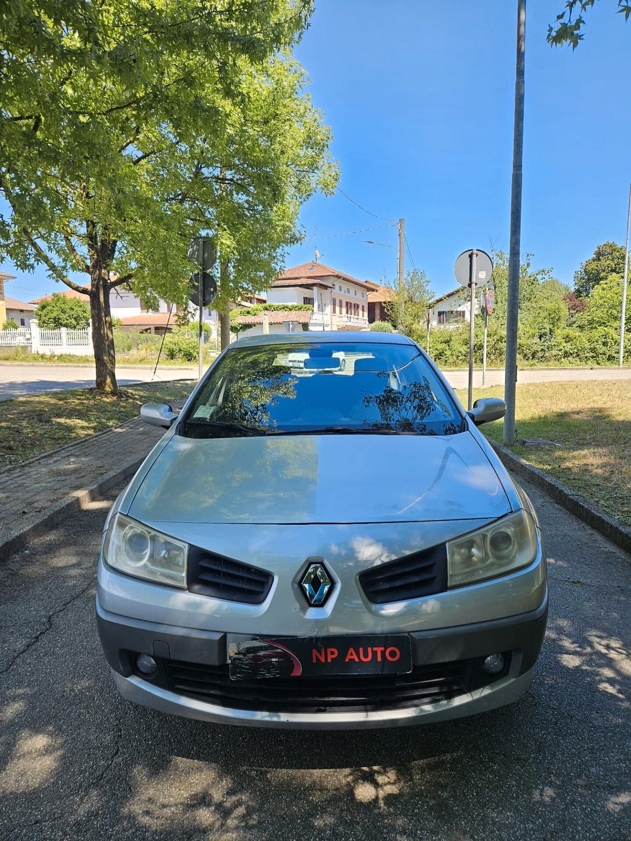 Renault Megane neopatentati