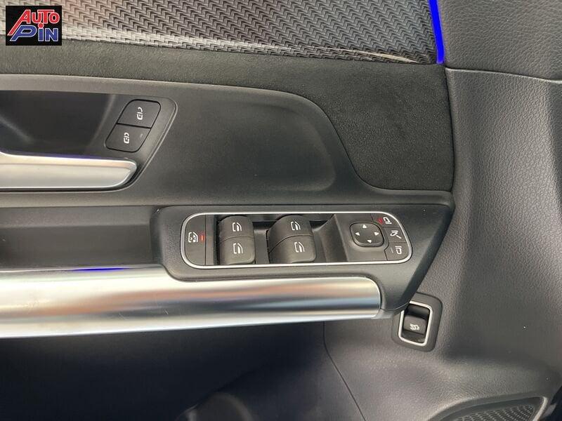 Mercedes-Benz GLA GLA 200 d Automatic Premium *Tetto*Ambient light*