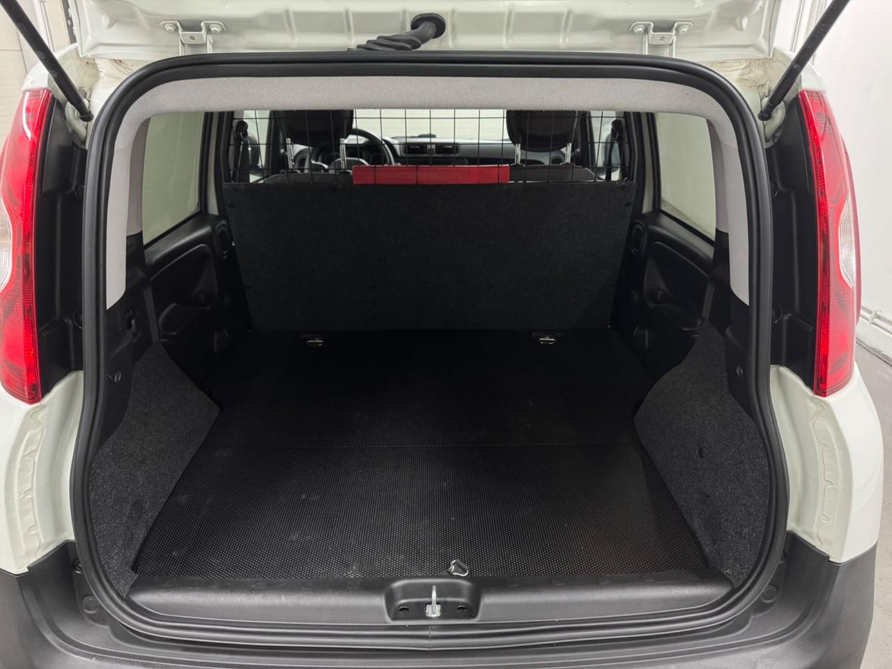 Fiat Panda 1.0 S&S Hybrid Van 2 posti