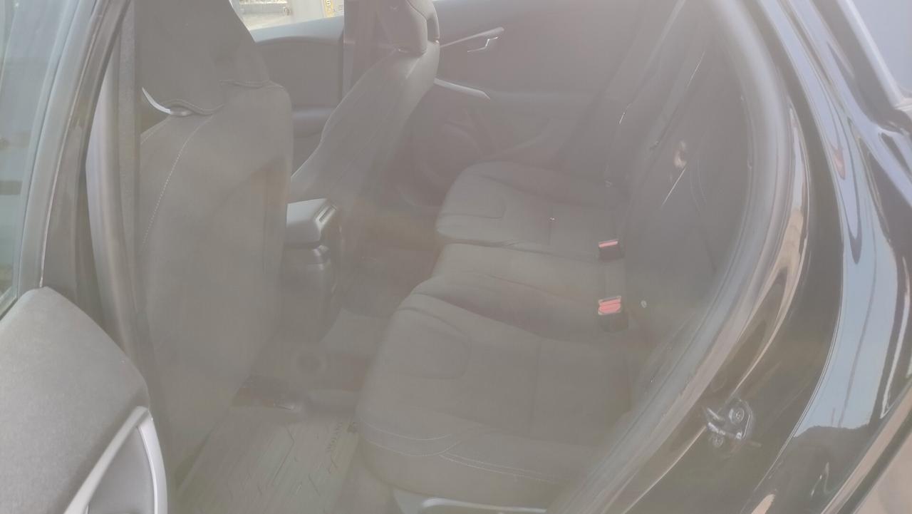 Volvo V40 1.6 Diesel NEOPATENTATI - 2013