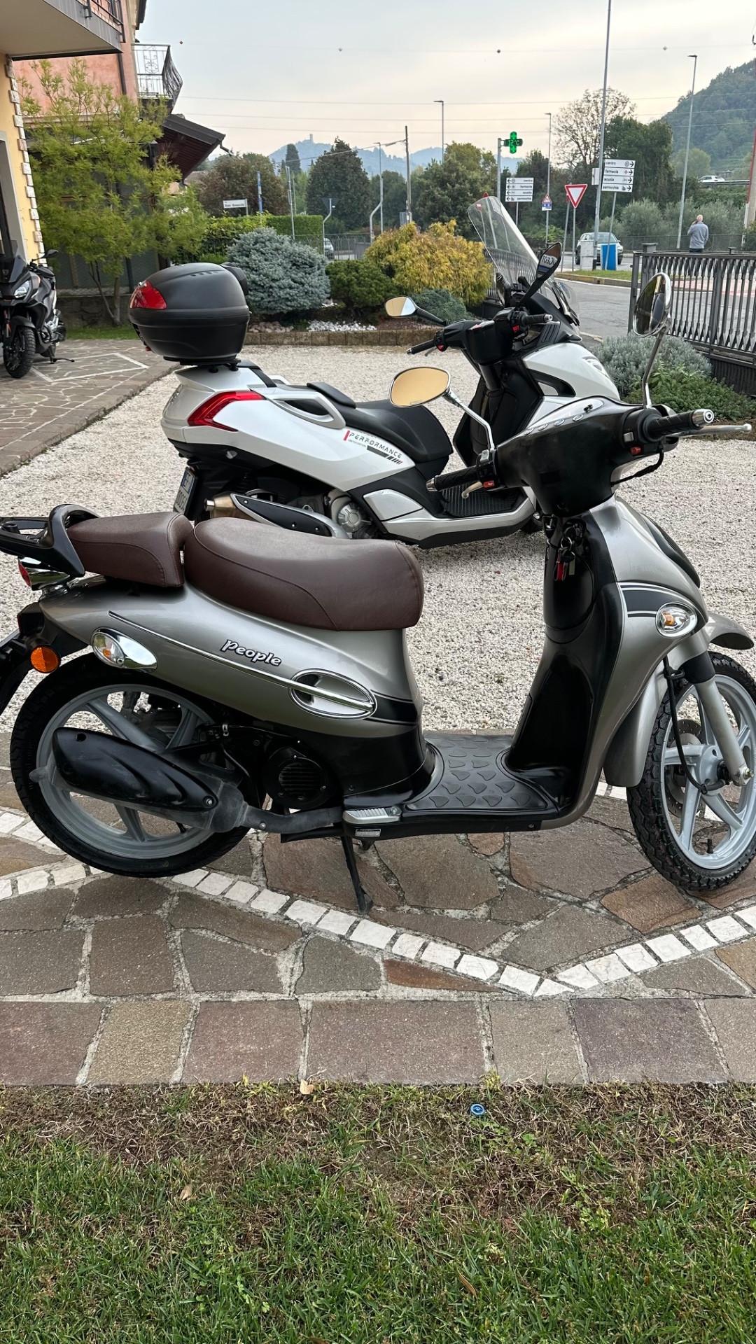 Kymco People 50 2 tempi