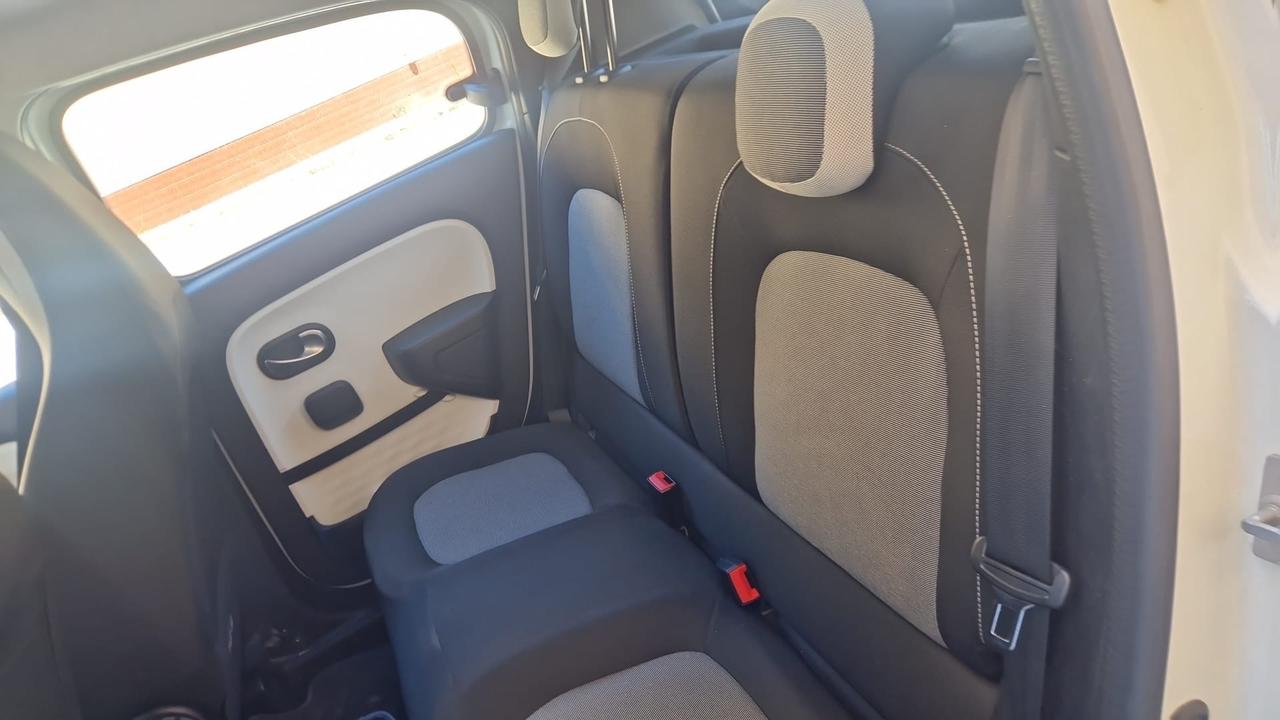 Renault Twingo SCe Lovely