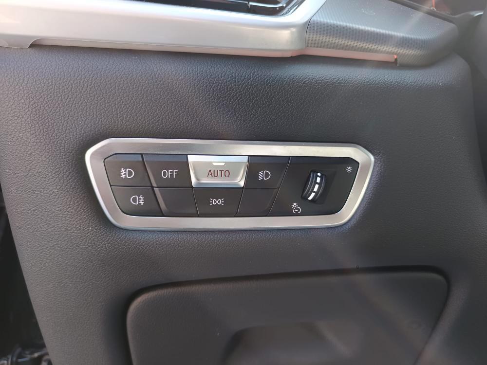 BMW X5 xdrive30d mhev 48V xLine auto