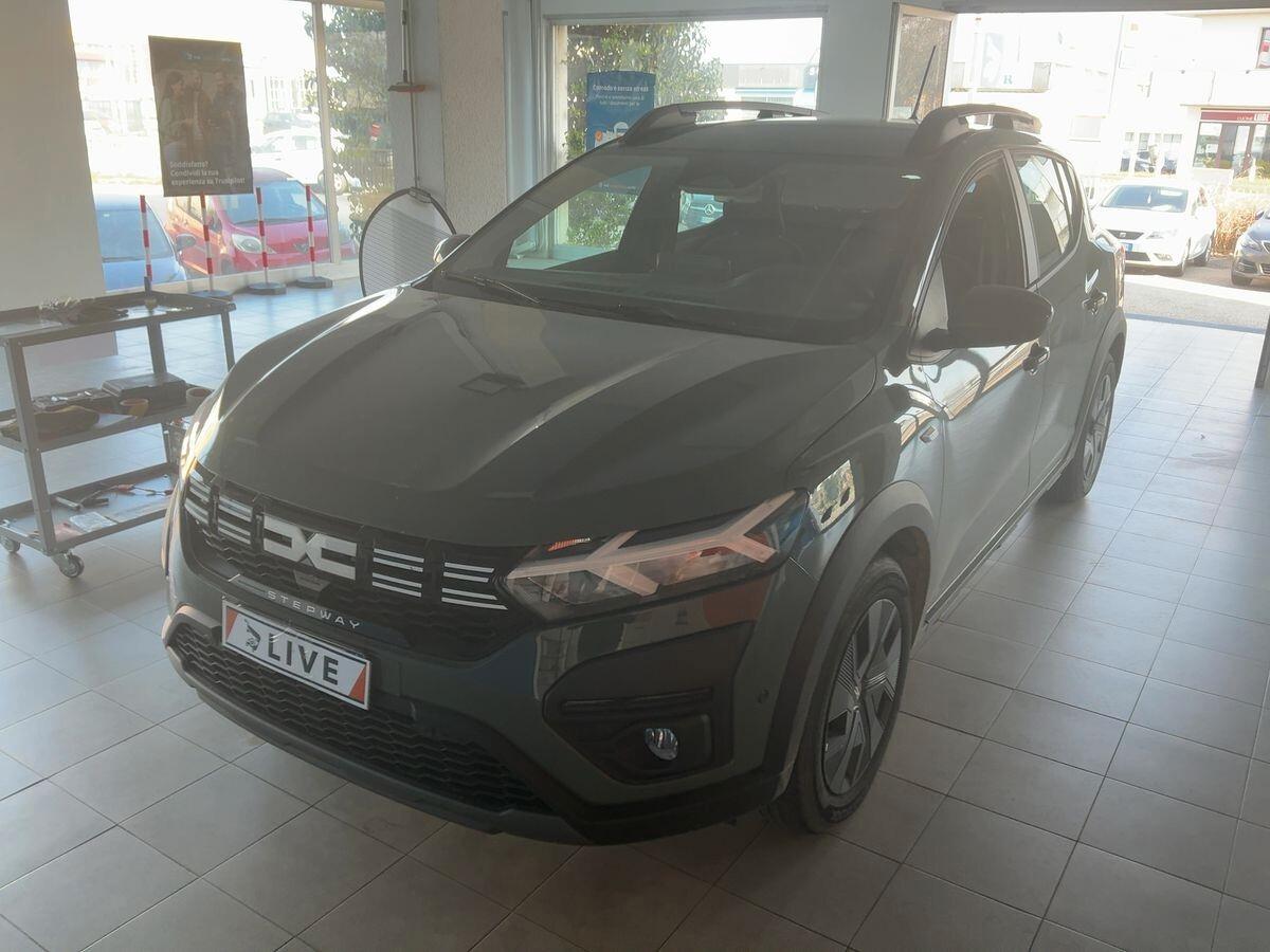 Auto in arrivo Dacia Sandero Stepway 1.0 TCe ECO-G Expression
