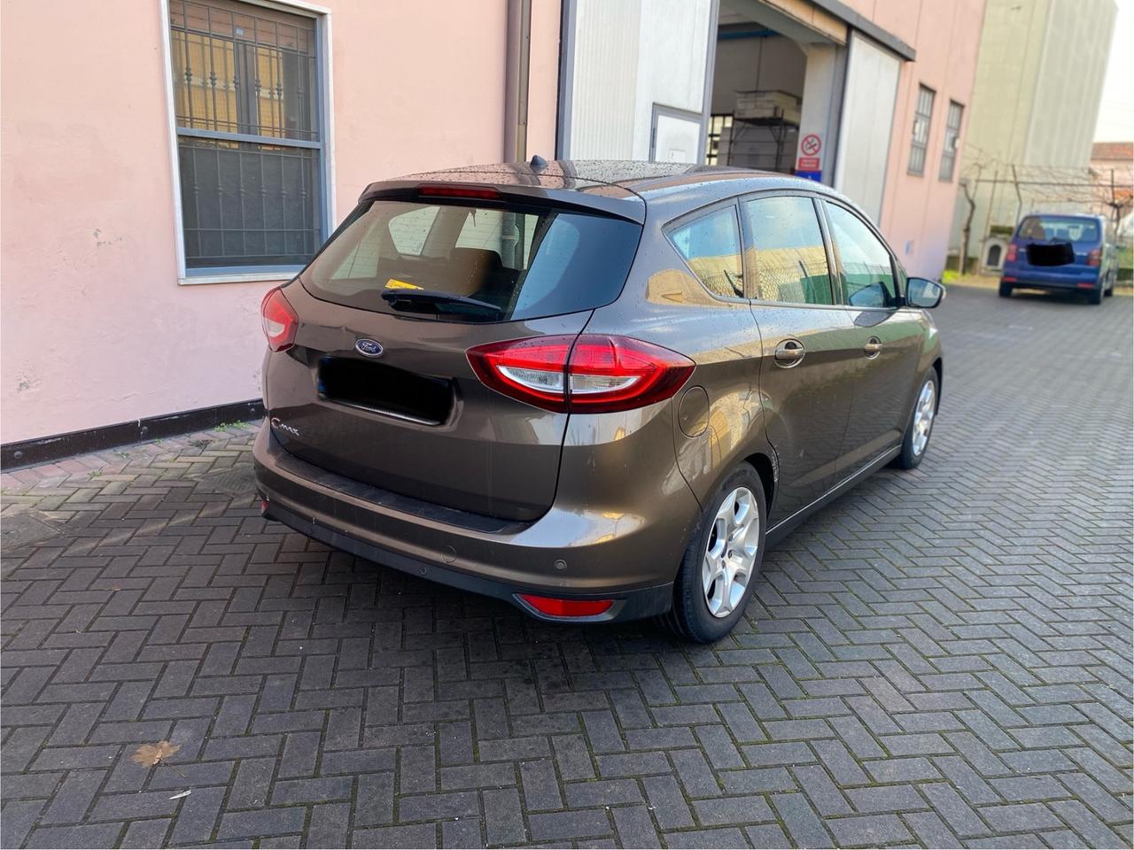 Ford C-Max 1.6 120CV GPL Titanium