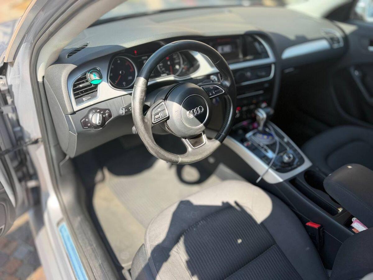 Audi A4 2.0 tdi Business 150cv multitronic E5