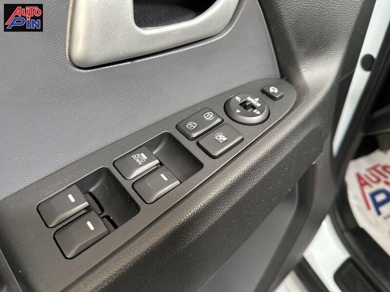 KIA Sportage Sportage 1.7 CRDI VGT 2WD Cool