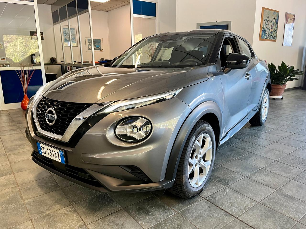 Nissan Juke 1.0 DIG-T 114 CV CAMBIO AUTOMATICO Business