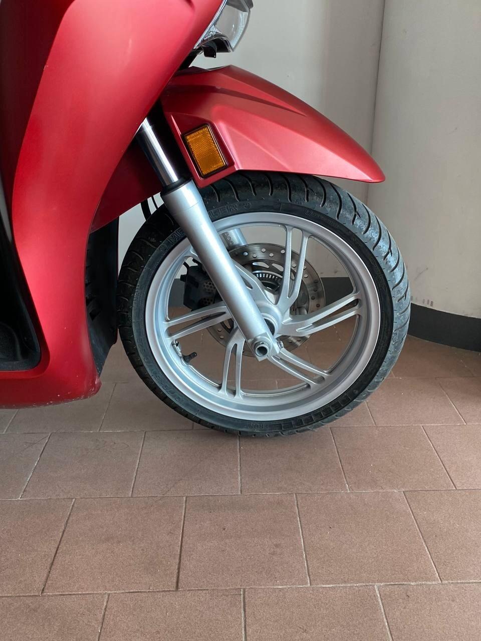 Honda SH 350