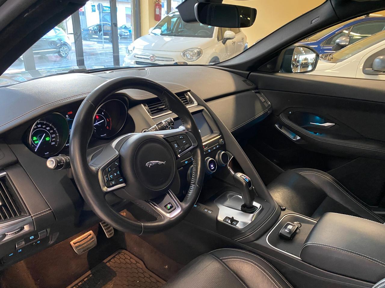 Jaguar E-Pace 2.0D 150 CV AWD aut. R-Dynamic S