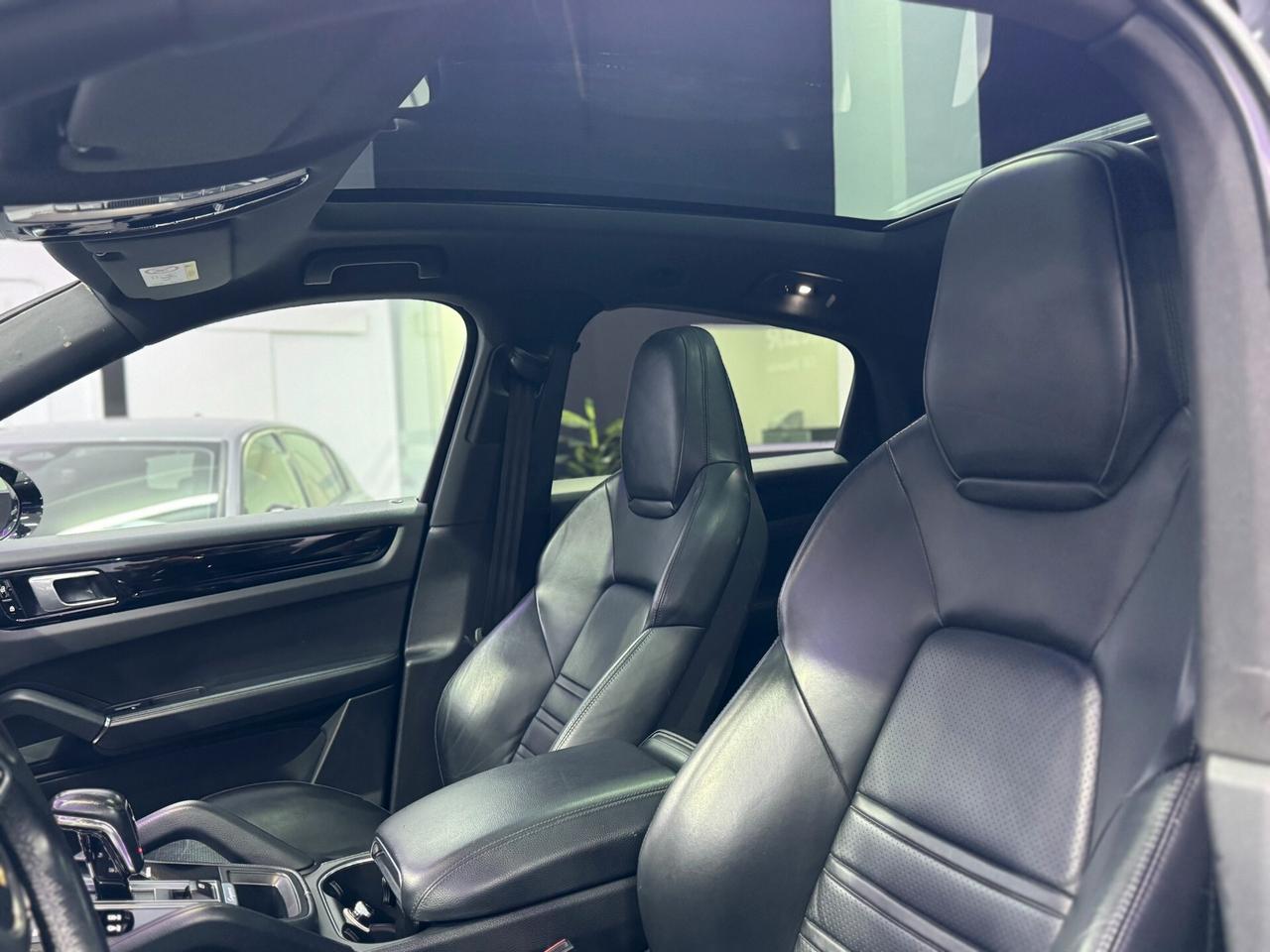 Porsche Cayenne Coupé 3.0 V6 E-Hybrid