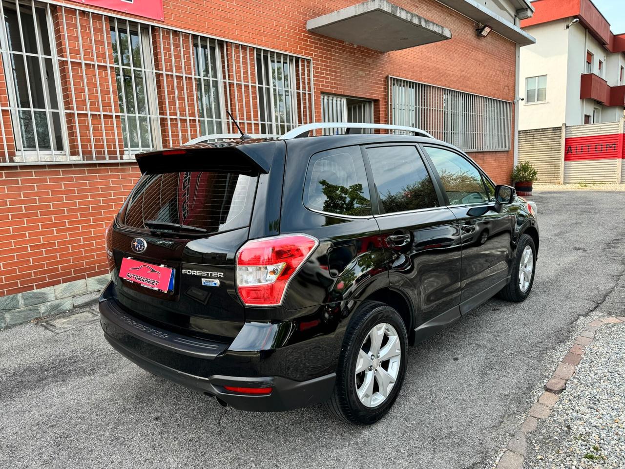 Subaru Forester 2.0D Exclusive awd