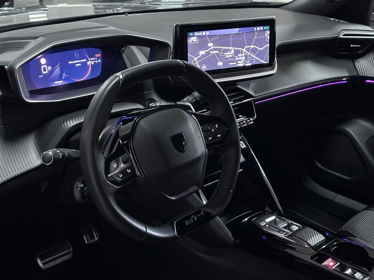 Peugeot 2008 PureTech 130 S&S EAT8 GT