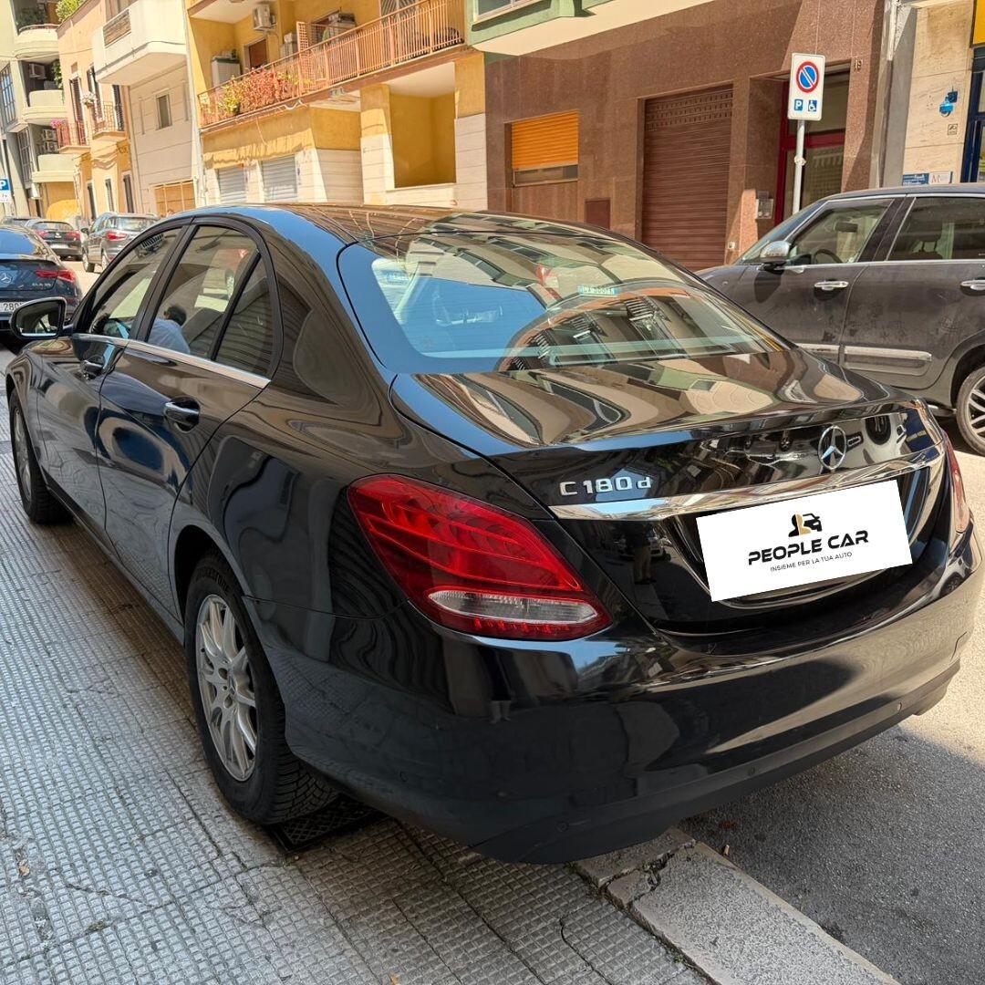 Mercedes C 180 d Auto Executive - 116CV