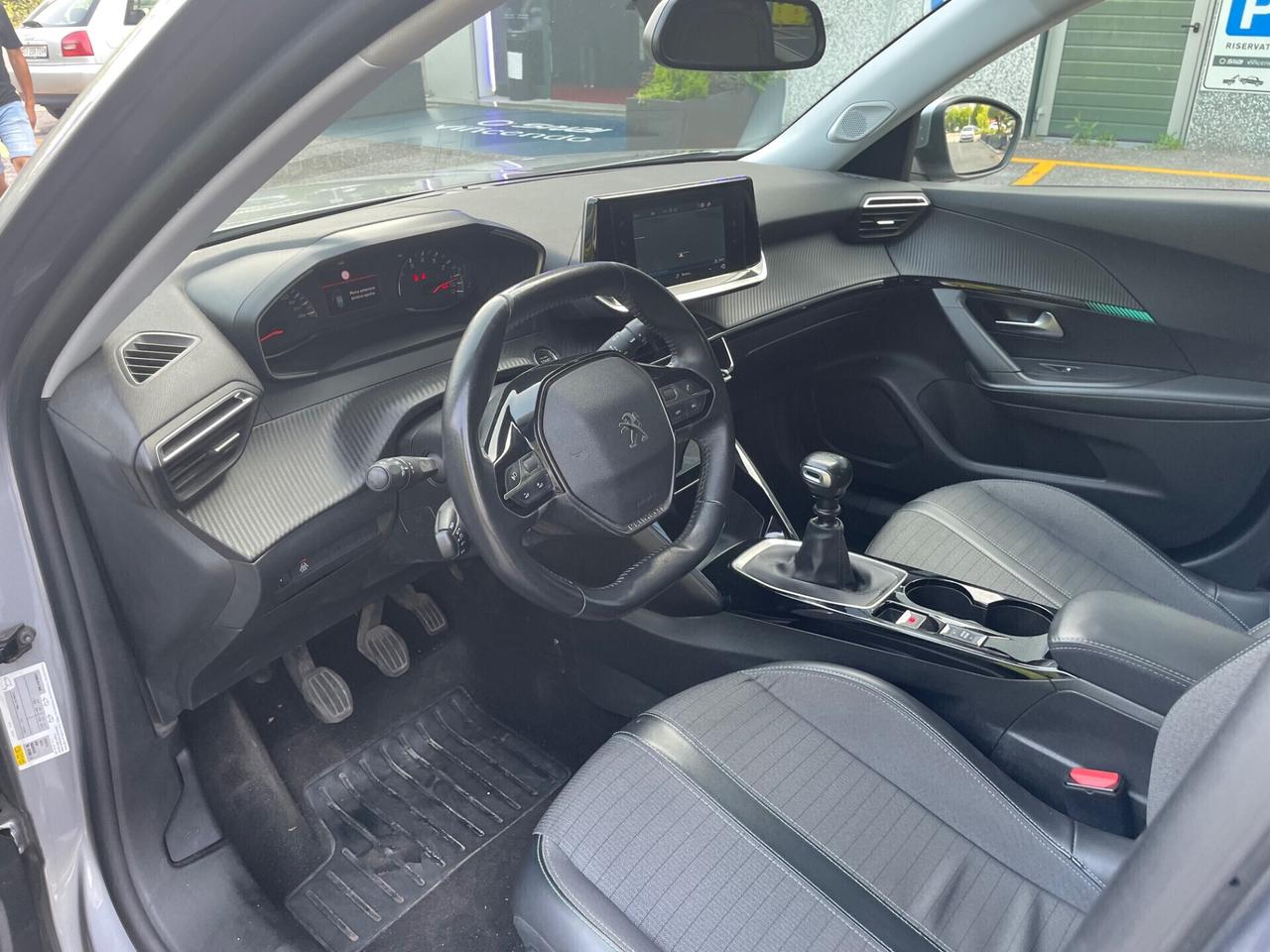 Peugeot 2008 PureTech 100 S&S Allure