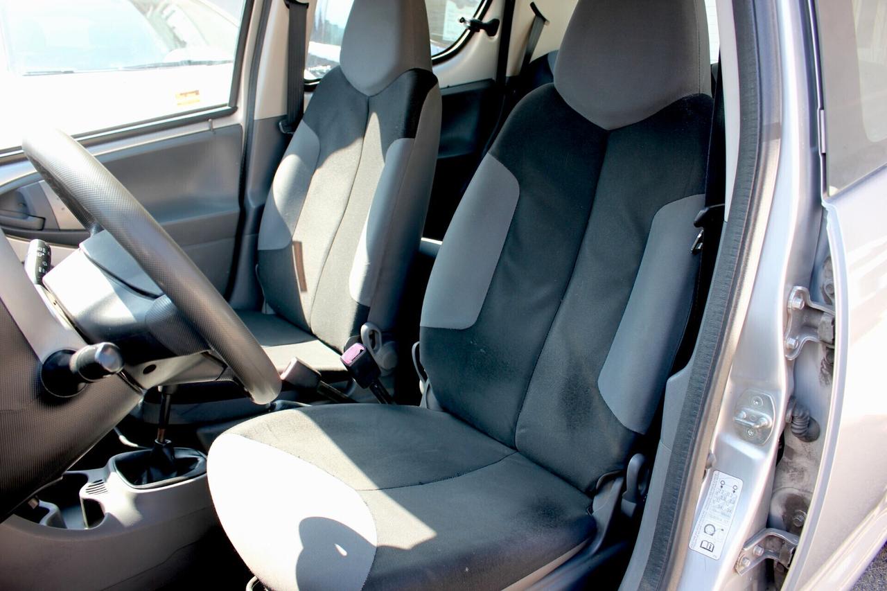 Citroen C1 1.0 68 CV 5 PORTE NEOPAT OK GARANZIA 12 MESI TAGLIANDATA