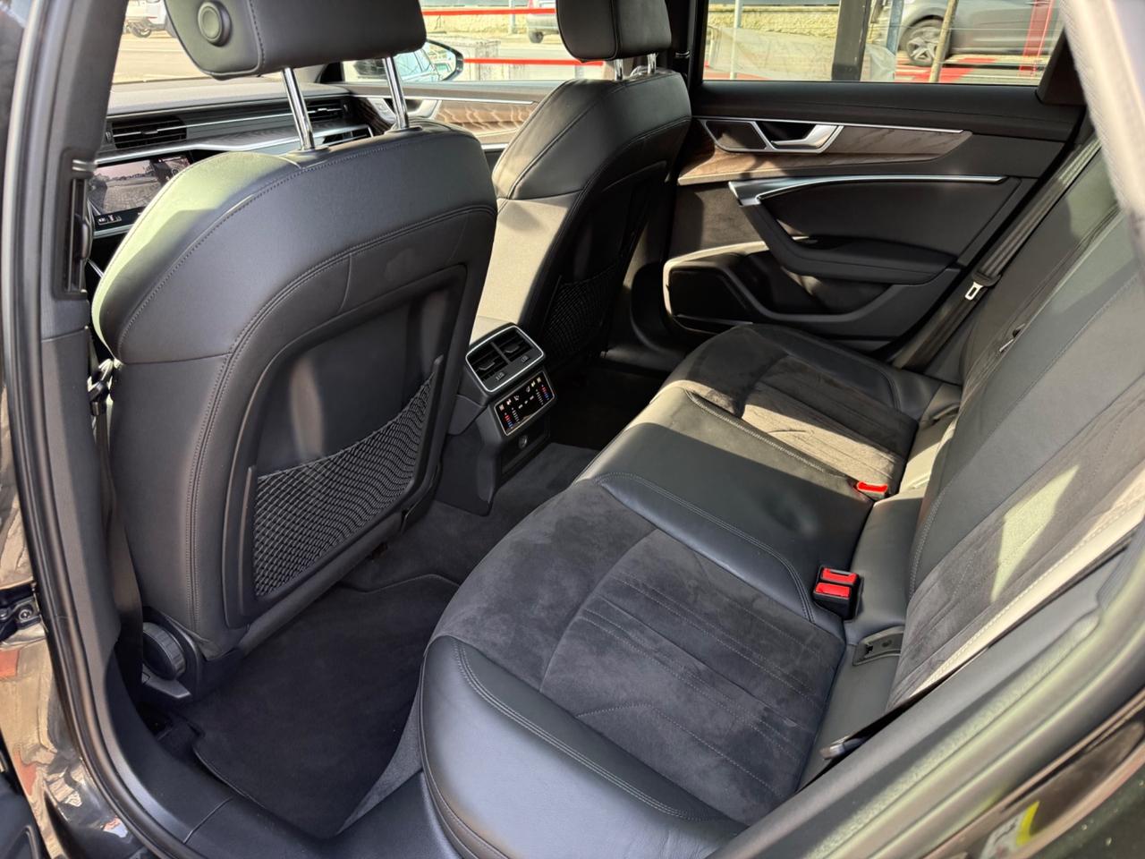 Audi A6 Avant 40 2.0 TDI quattro S-LINE TETTO APRIBILE.