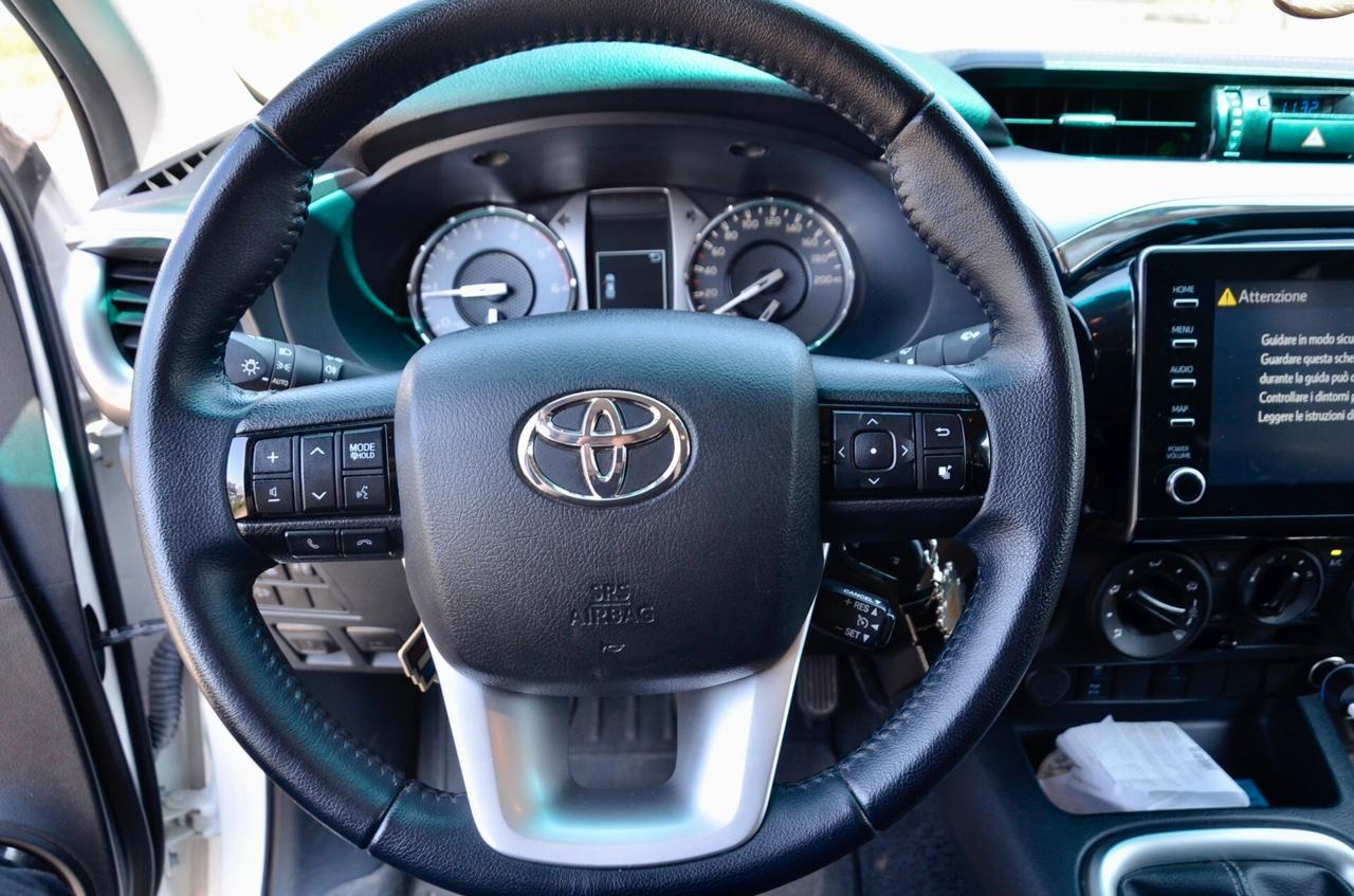 TOYOTA HILUX 2.4 D-4D DOUBLE CAB LOUNGE 4WD 150cv, VETTURA PRIVATA NO IVA, UNICOPROPRIETARIO, GARANZIA UFF TOYOTA, SERVICE UFF TOYOTA, UFF ITALIANA, PERMUTE