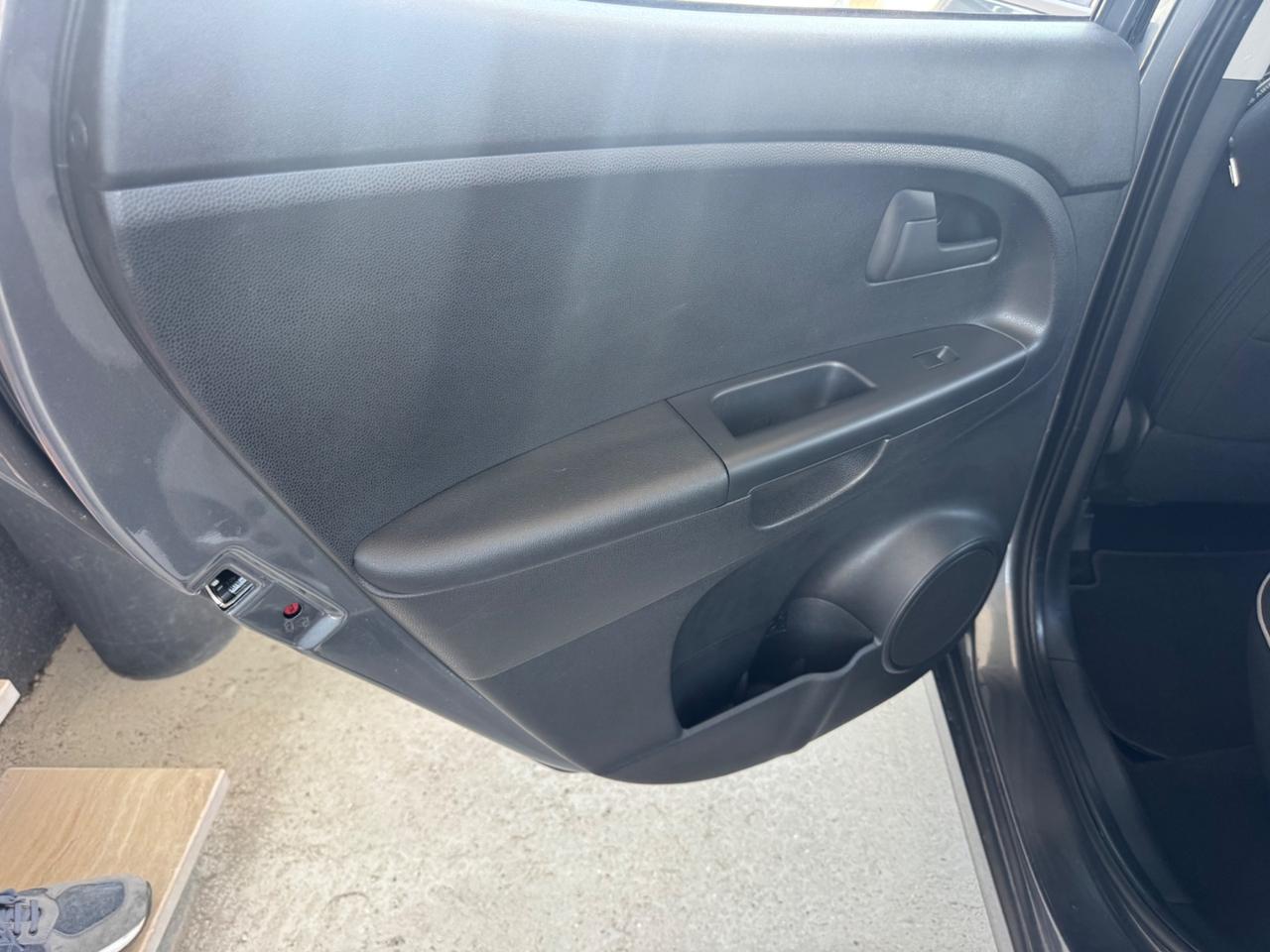 Kia Venga 1.4 CVVT Fullsky