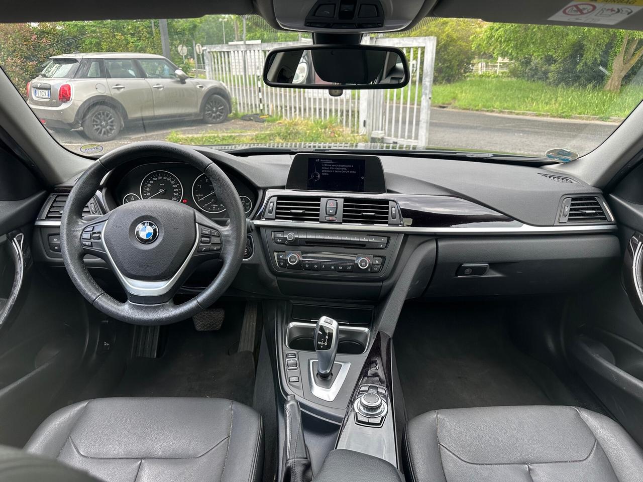 Bmw 320 320d Efficient Dynamics Touring Aut. Unipro Tetto Navi Pelle Garantita Permute e Rate