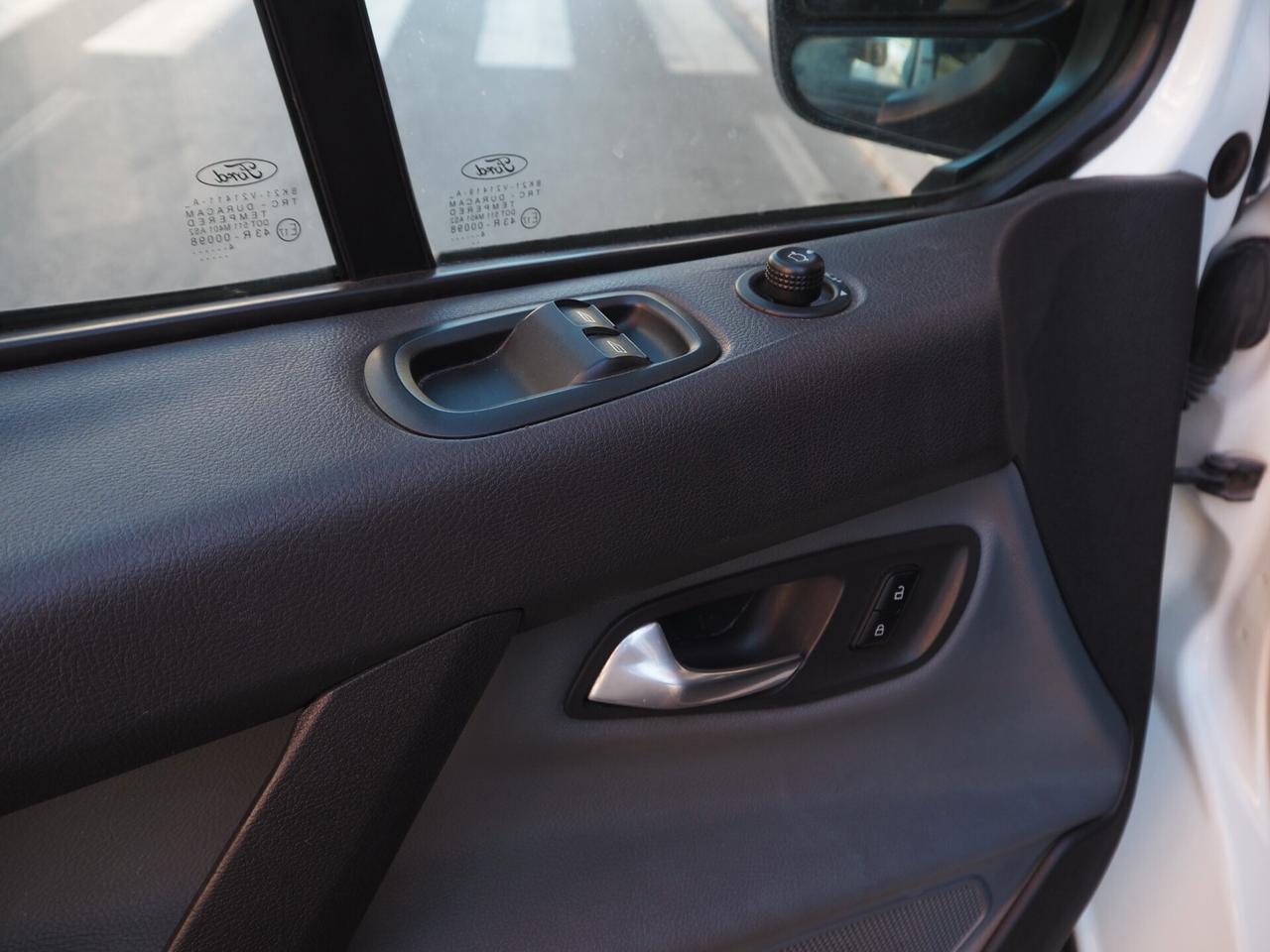 Ford Transit Custom •Trasporto Disabili• 9 Posti