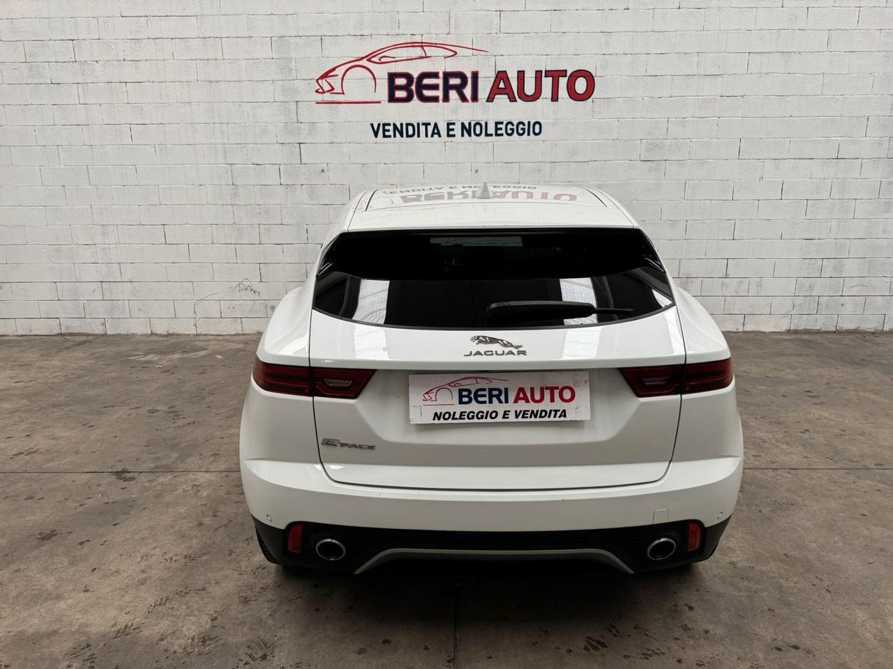 Jaguar E-Pace AWD (4x4) aut. R-Dynamic HSE