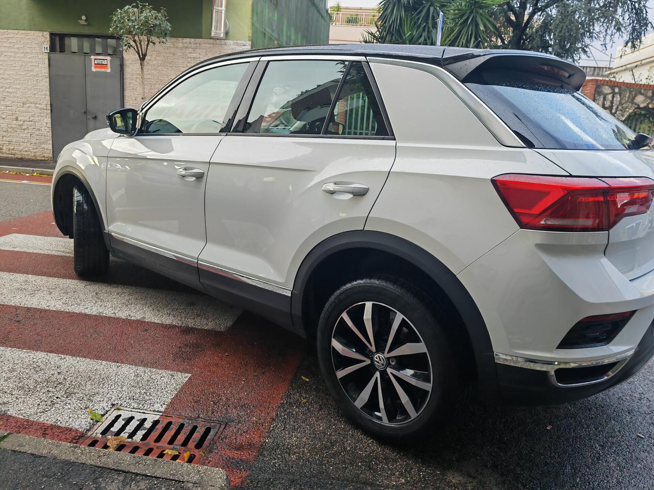 VOLKSWAGEN T-ROC 1.0 BENZINA CV116 KW85 TSI STYLEBLUEMOTION TECHNOLOGY