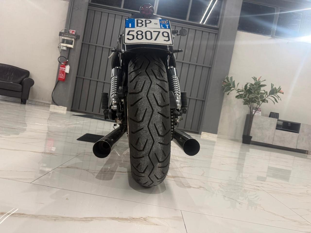 Triumph Speedmaster 790 – 2003 | 12.000 km | Custom