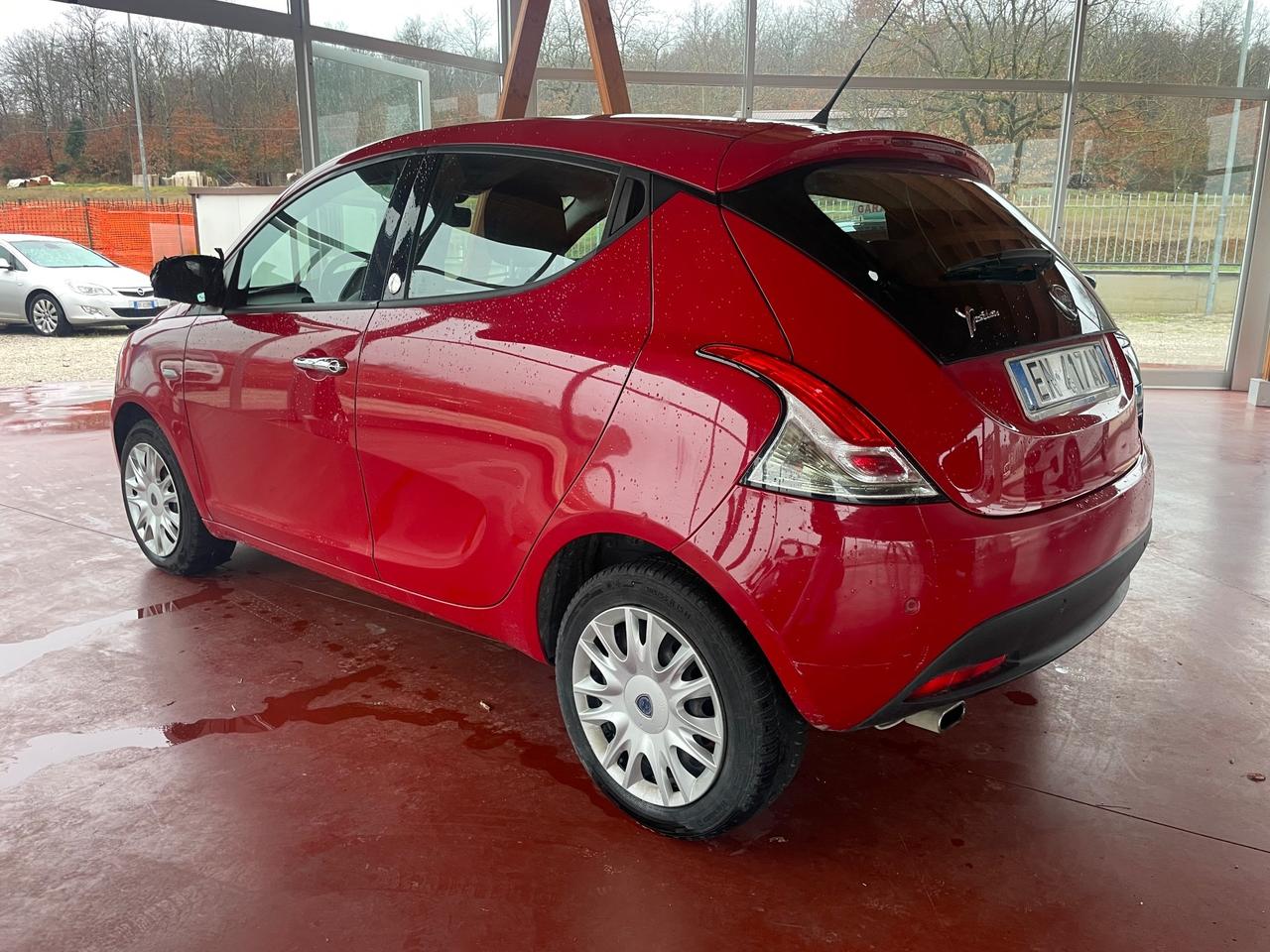 Lancia Ypsilon 1.2 Benzina/GPL - Neopatentati