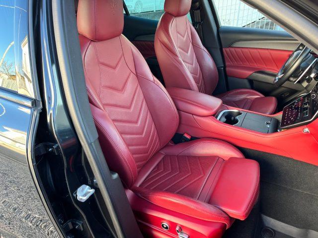 MASERATI Grecale V6 530 CV AWD Trofeo *FULL FULL OPTIONAL*