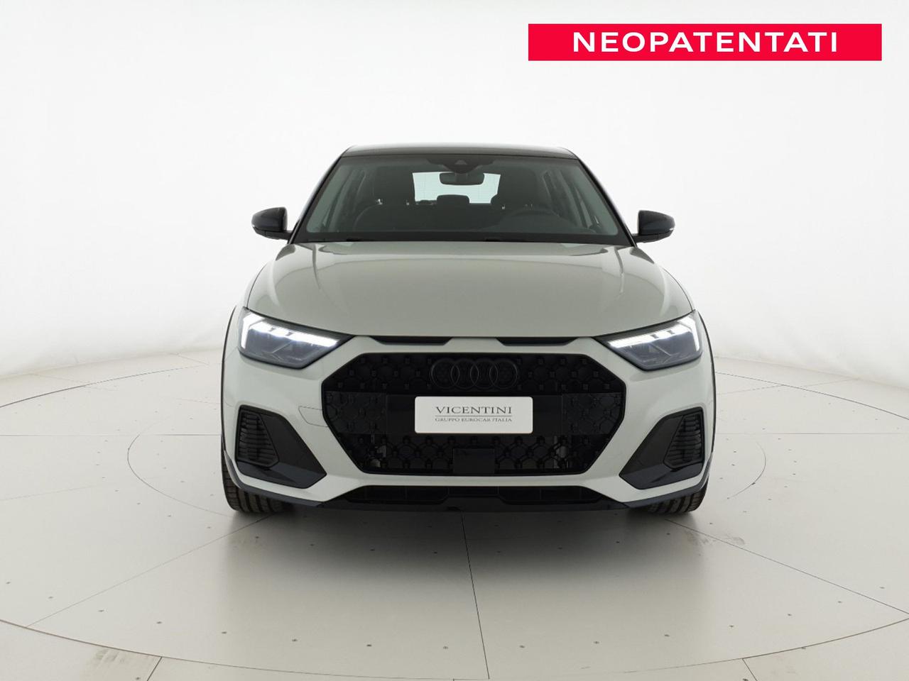 Allstreet 30TFSI 116CV S tronic Identity Contrast