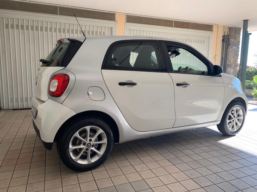 SMART FOURFOUR 1.0 2 SERIE MANUALE
