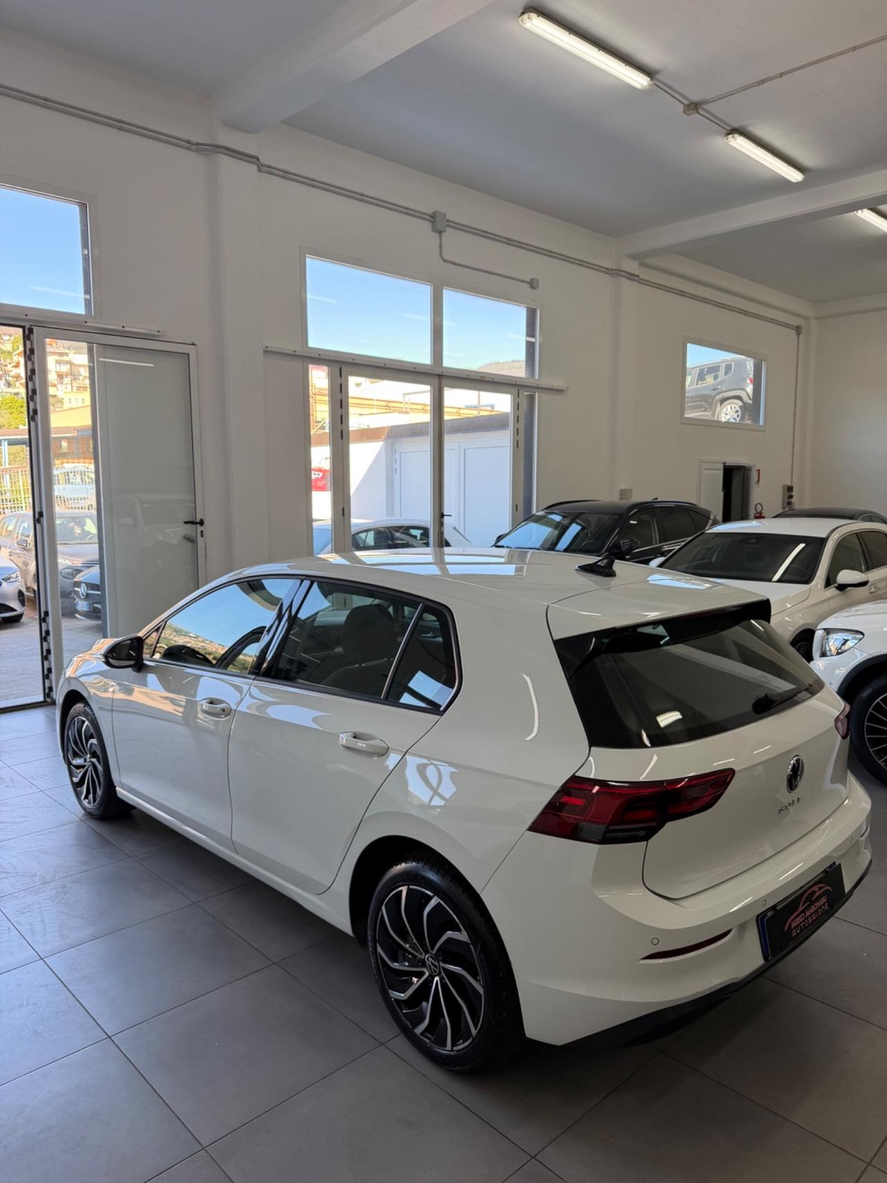 VW GOLF 8 2.0 TDI DSG SCR Style FINANZIABILE