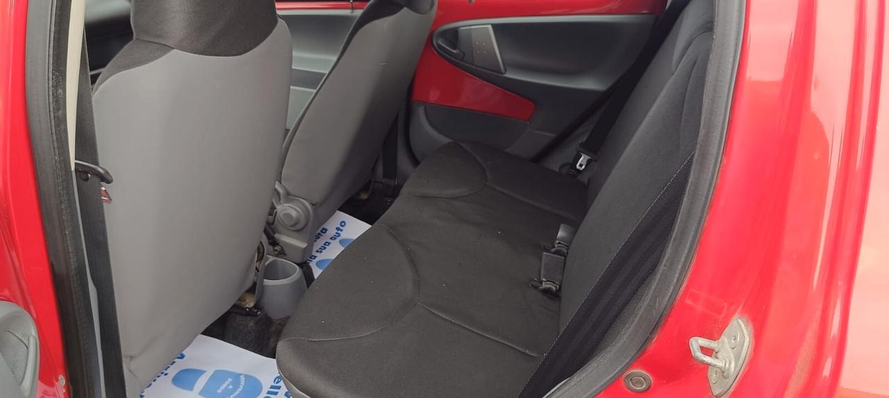 Toyota Aygo 1.0 12V VVT-i 5 porte