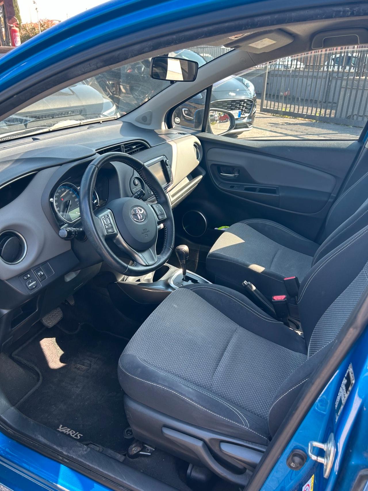 Toyota Yaris 1.5 Hybrid 5 porte Active