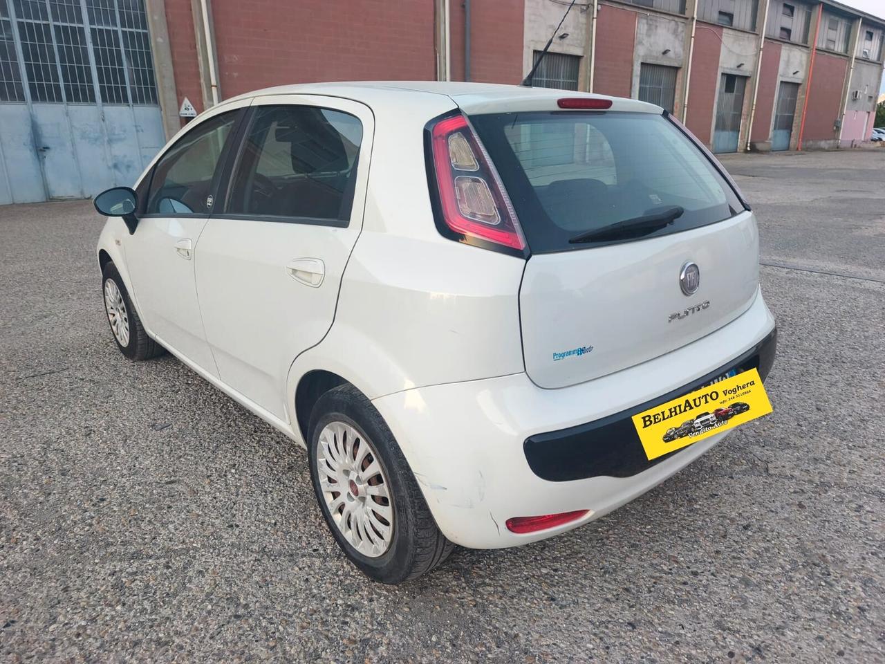 Fiat Punto 2011----1.2 Benzina Neopatentati