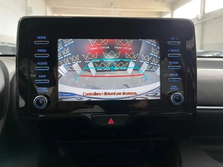 Toyota Yaris 1.5 Hybrid 5 porte Business AUTOCARRO