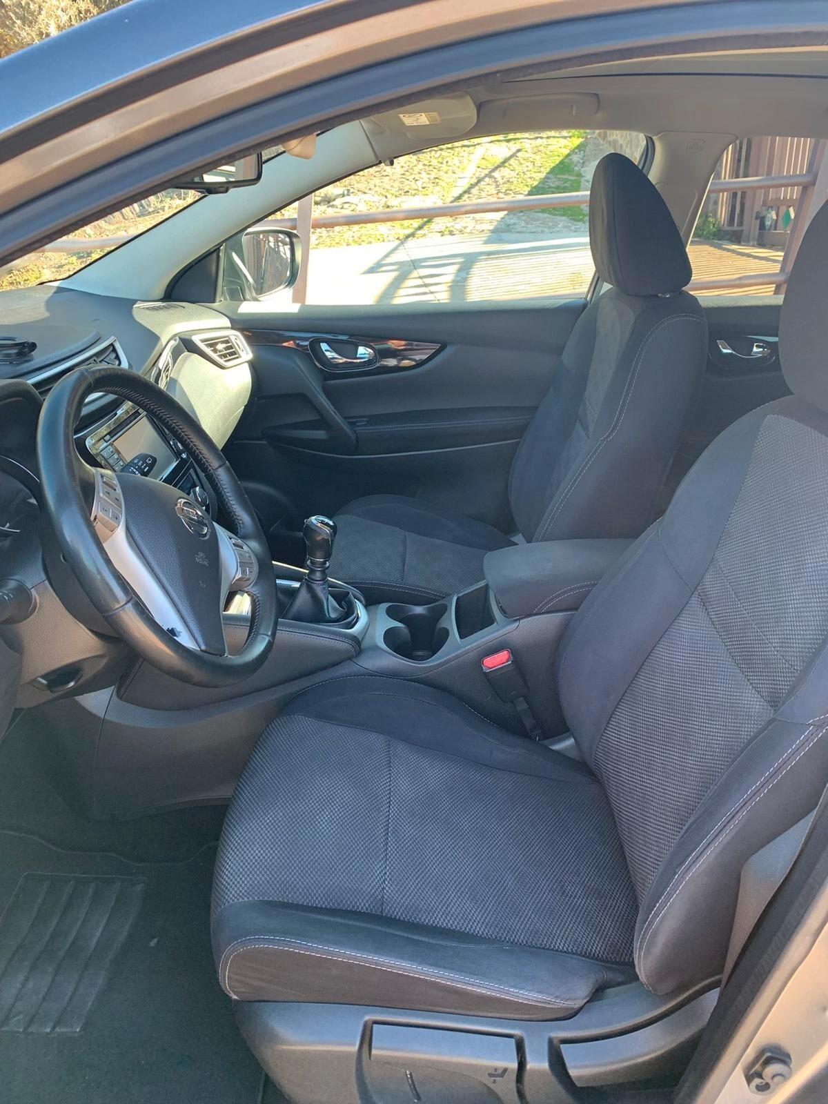 Nissan Qashqai 1.5 dCi Acenta Premium