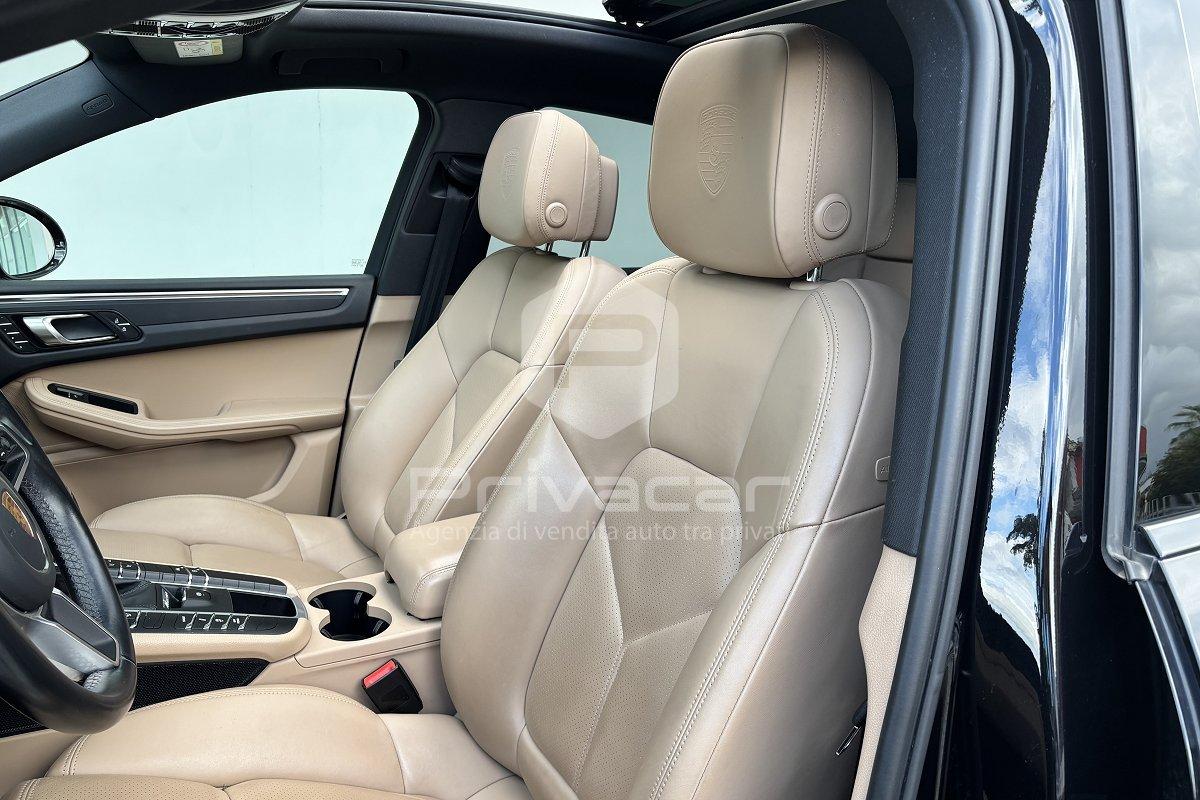 PORSCHE Macan 2.0