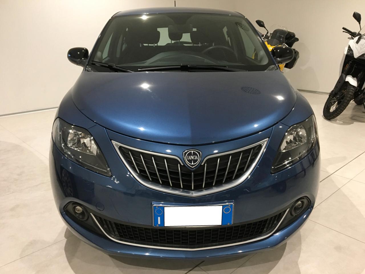 Lancia Ypsilon 1.0 FireFly 5 porte S&S Hybryd Gold