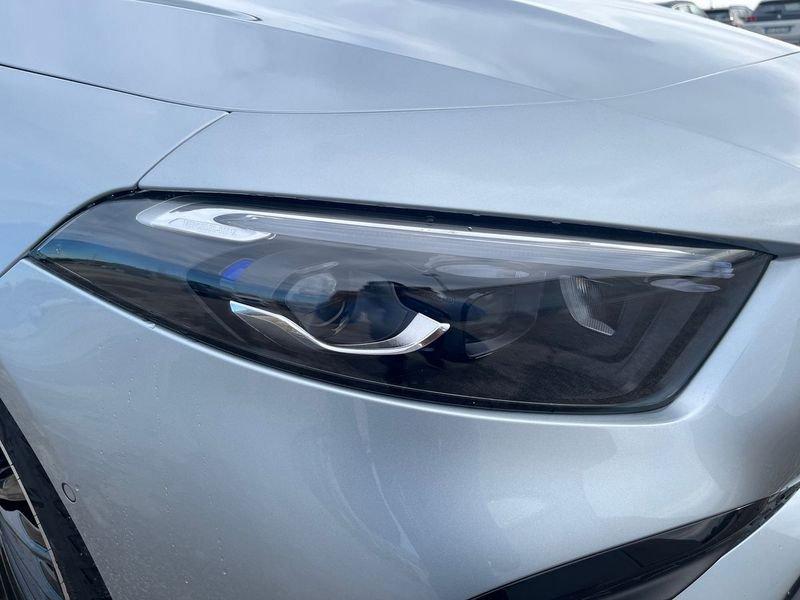 Mercedes-Benz Classe A - W177 2023 A 180 d AMG Line Advanced Plus auto