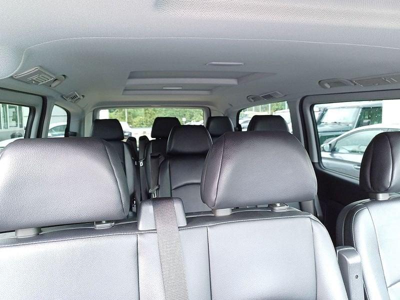 Mercedes-Benz Vito II 2010 Diesel 116 cdi extralong kombi shuttle