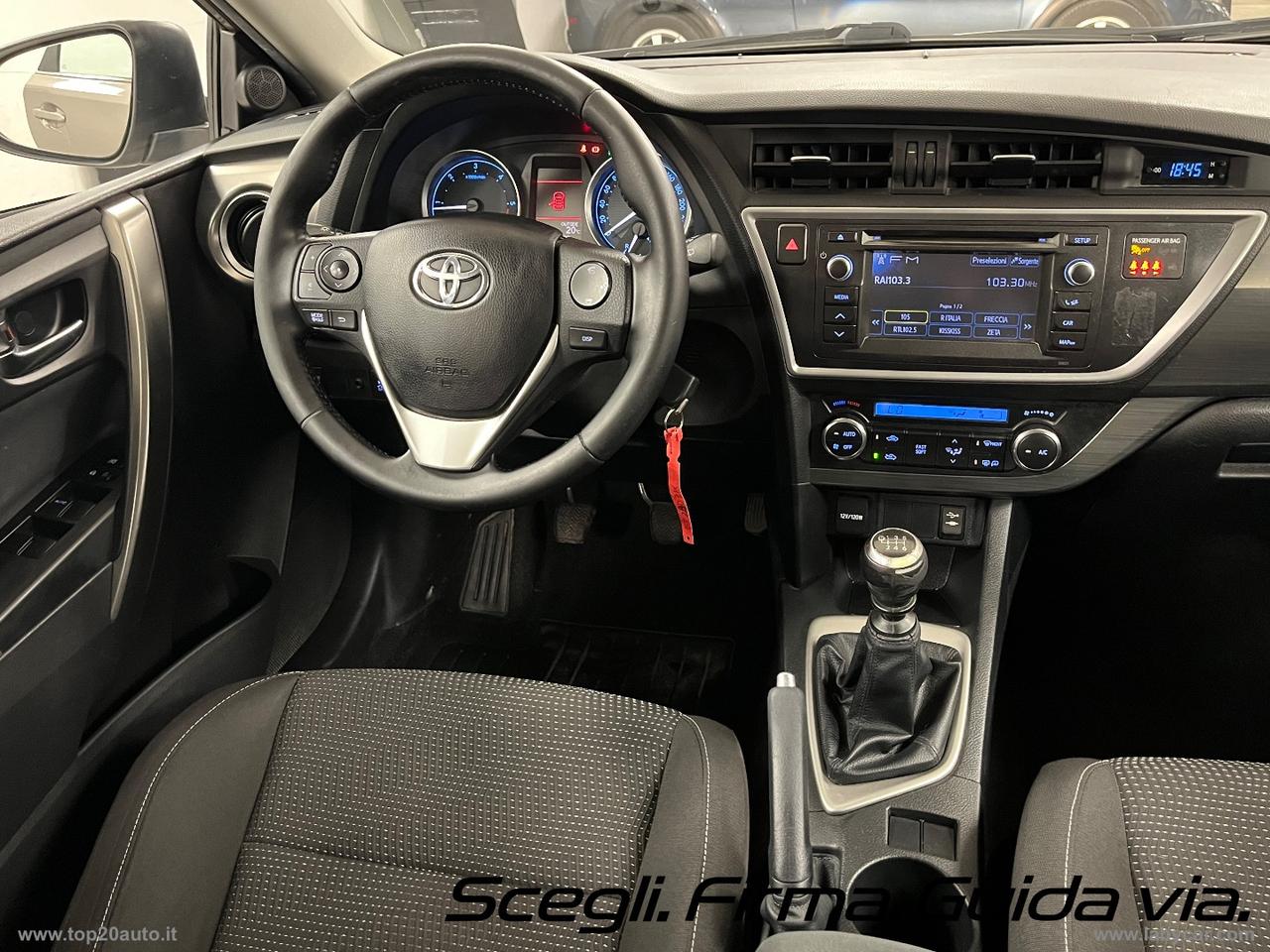 TOYOTA Auris STATION VAGON 5 PORTE 1.4D Active CONSUMI MOLTO BASSI